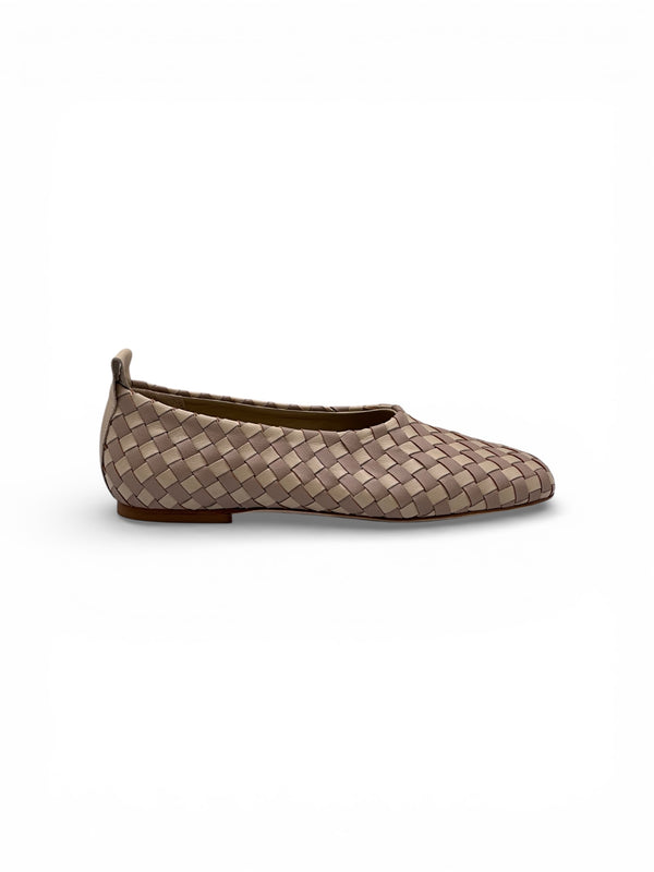 GIO' in nappa intrecciata sabbia malto- New Collection