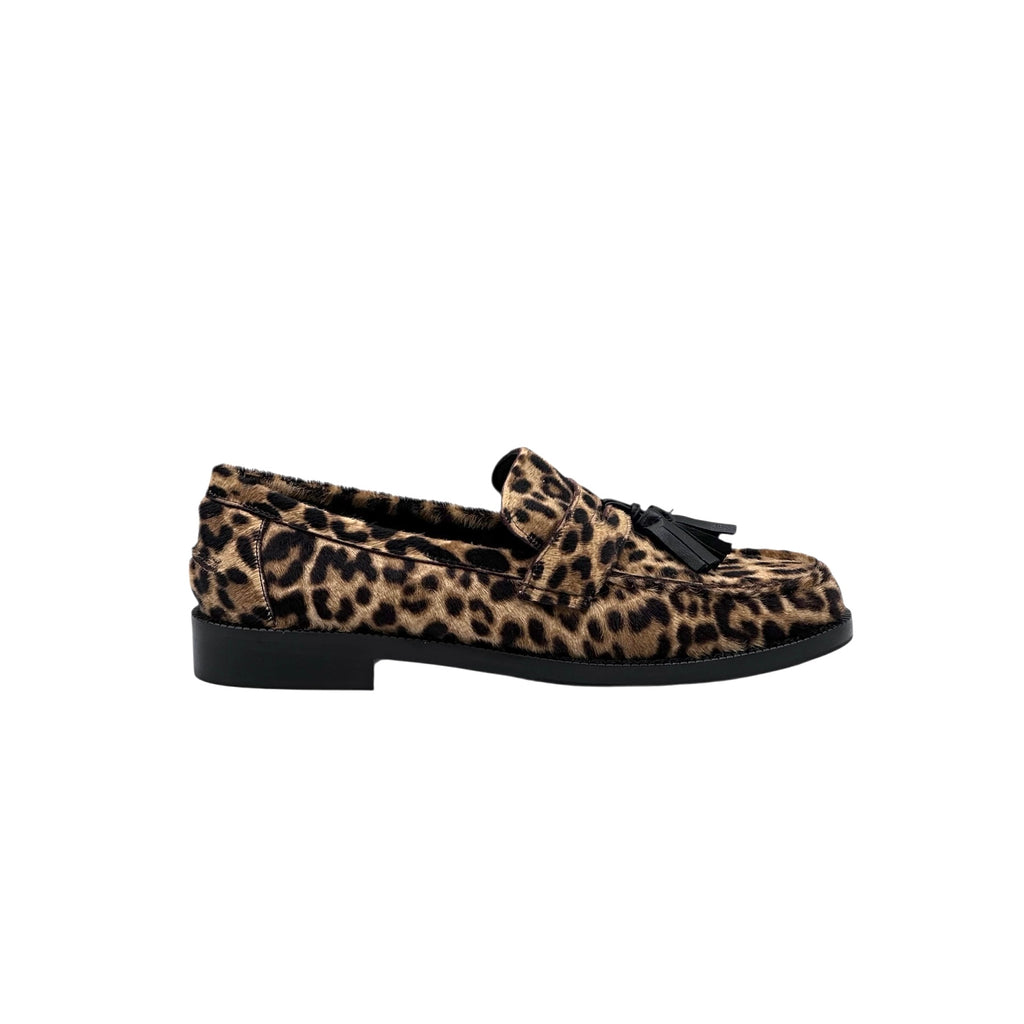 AUDREY mocassino in cavallino leopardato con nappine nere