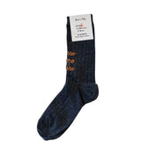 Calzini ANTRACITE con ricamo a mano ORANGE "Arriverai ovunque, passo dopo passo"